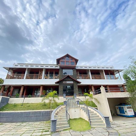 The Lavender Resort Waynad Vaduvanchal Ngoại thất bức ảnh